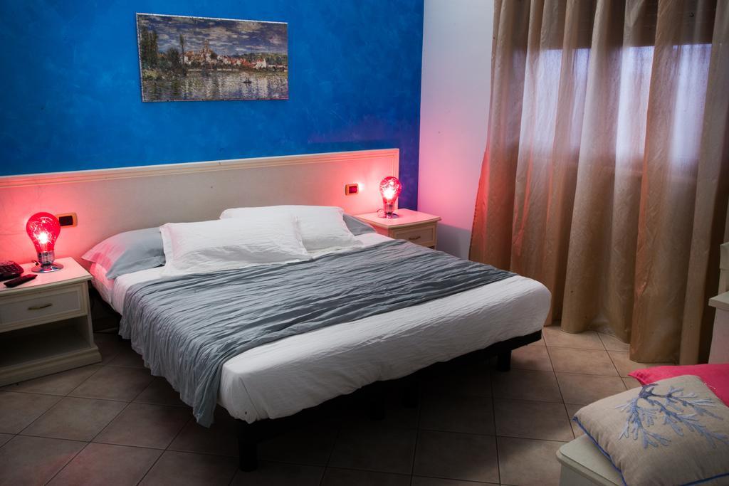 Pensione Degli Ulivi Porto SantʼElpidio Zimmer foto