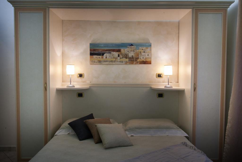 Pensione Degli Ulivi Porto SantʼElpidio Zimmer foto