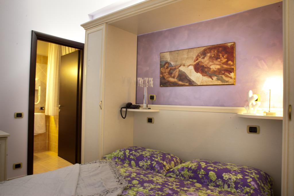 Pensione Degli Ulivi Porto SantʼElpidio Zimmer foto